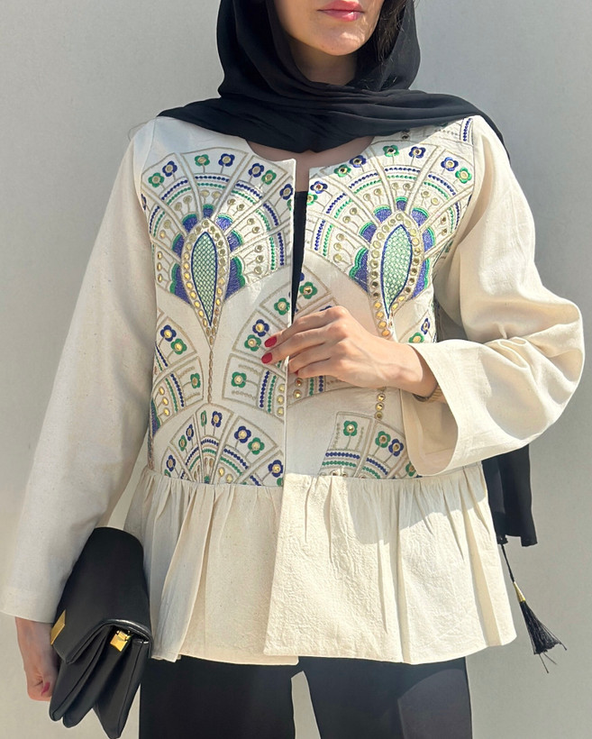 کت،مانتو عروسکی سوزندوزی Tavos