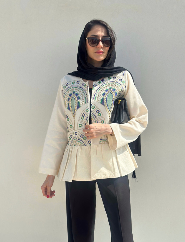 کت،مانتو عروسکی سوزندوزی Tavos