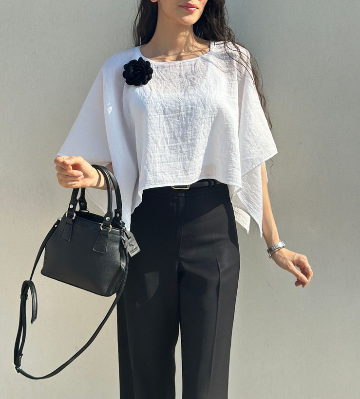 پانچو white