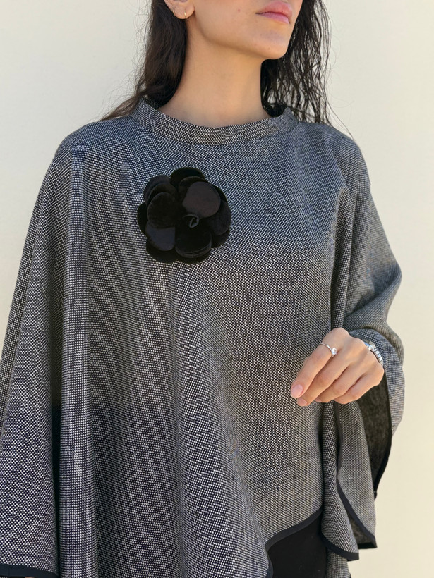 پانچو پشمی Lady